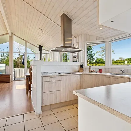 Dolores - 100m From The Sea By Interhome Holiday home *